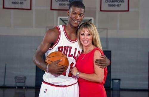 愿意加盟大 愿意加盟大